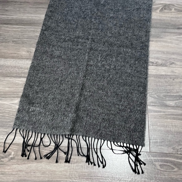 Merino Ireland Wool cashmere Avoca The Mill gray winter fisherman fringe Scarf - Picture 4 of 12